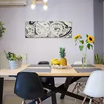 Modern Est.6 * Thessaloniki
